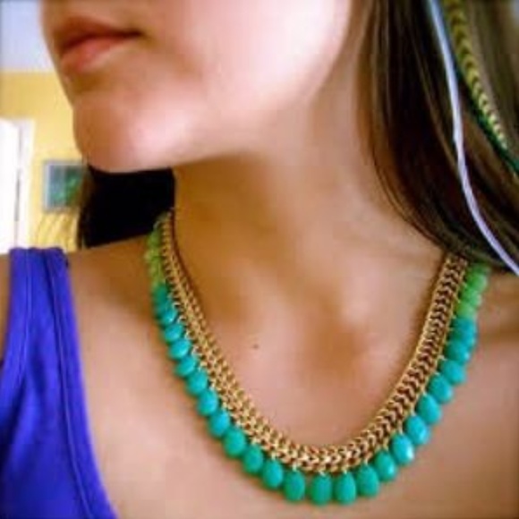 Stella & Dot | Emerald Green Ombré + Gold Contessa Jade Statement Neckla… - Picture 6 of 8